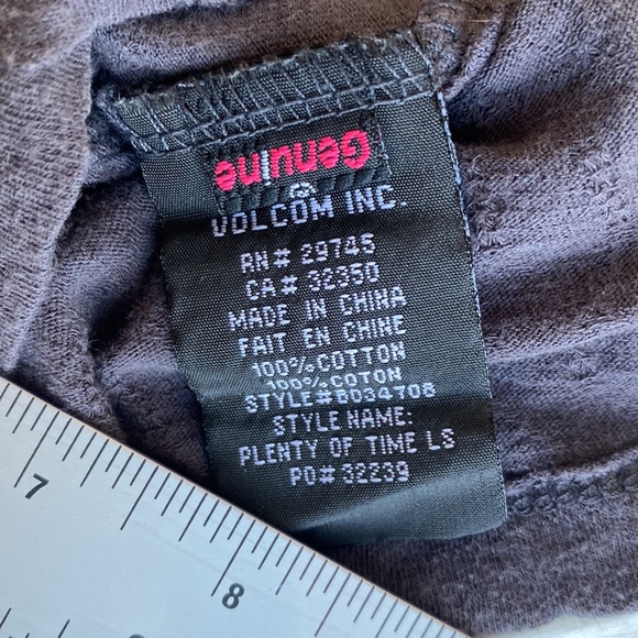 VOLCOM Long Sleeve Top - Picture 8 of 12